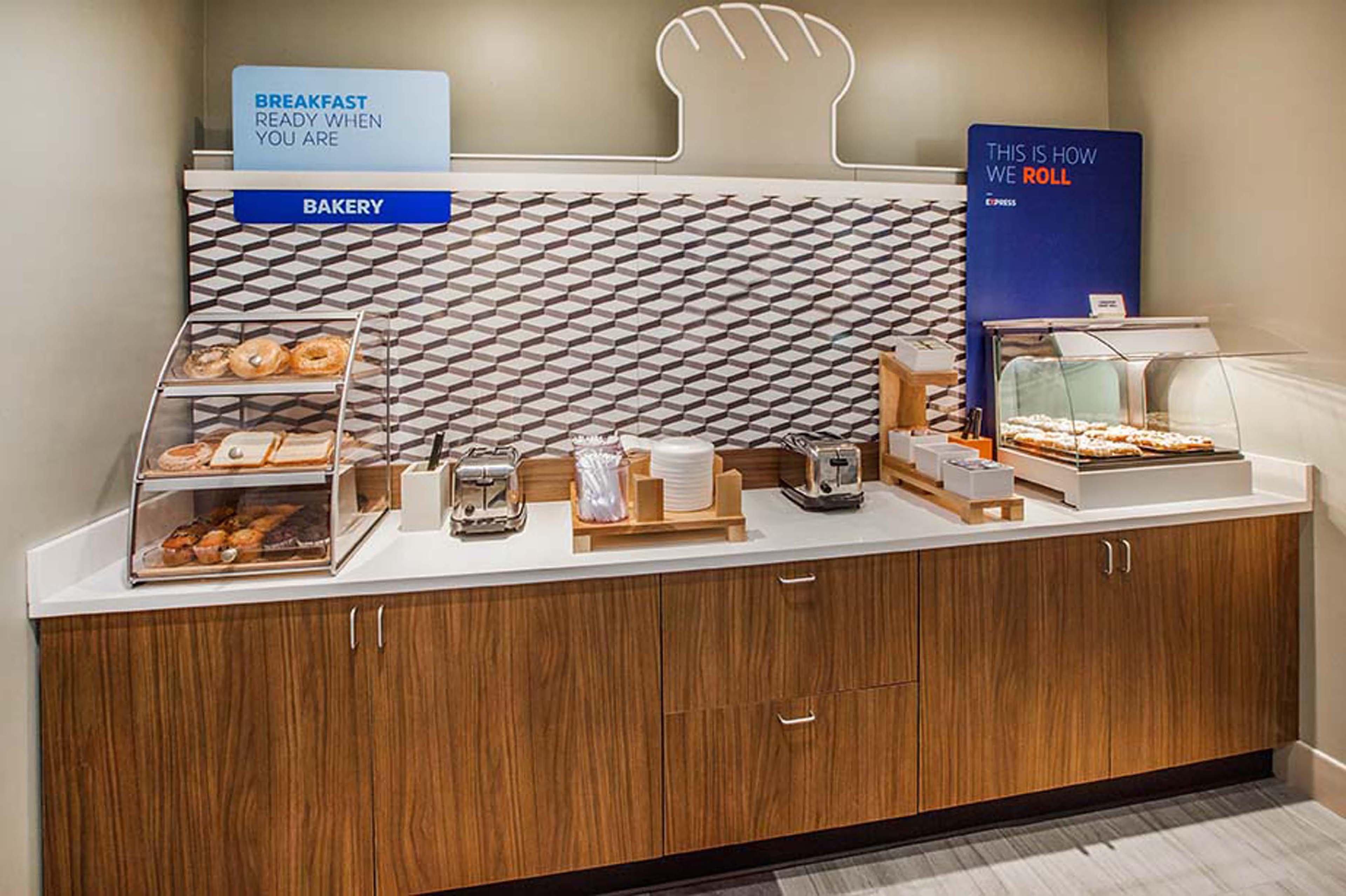 Holiday Inn Express Hotel & Suites New Iberia - Avery Island By Ihg Dış mekan fotoğraf