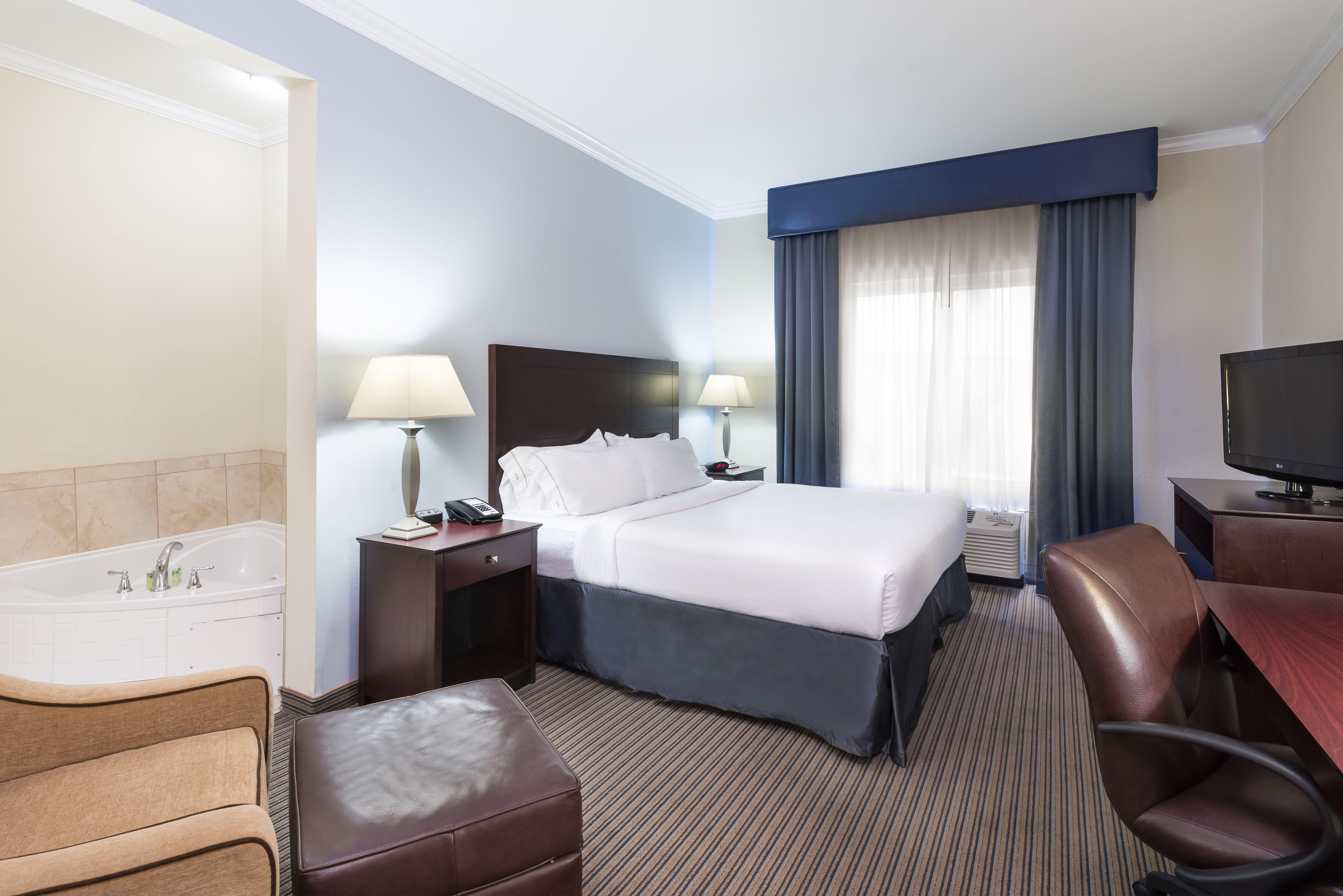 Holiday Inn Express Hotel & Suites New Iberia - Avery Island By Ihg Dış mekan fotoğraf